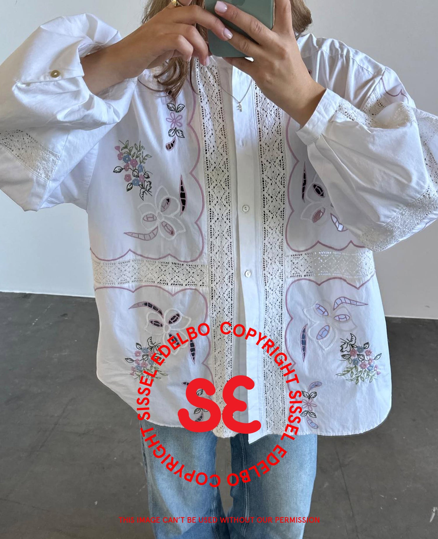 Sada Shirt - White Pastel